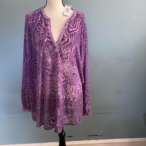 Torrid long sleeve sheer flocked top